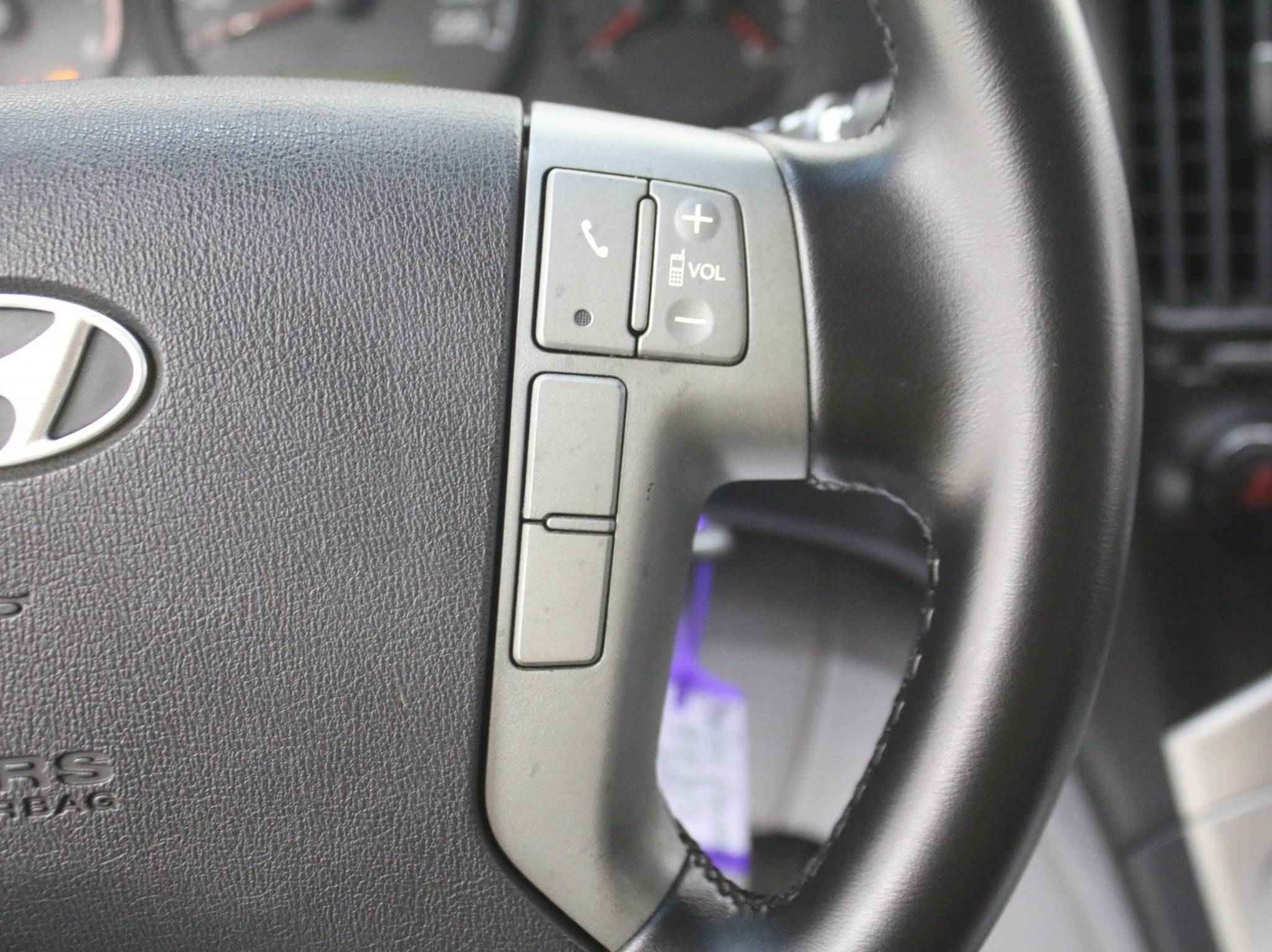 Hyundai Grand Starex, I