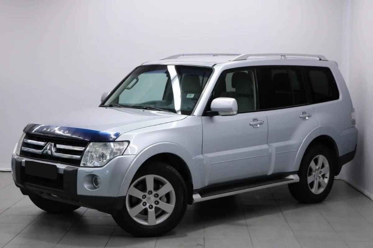 Mitsubishi Pajero, IV