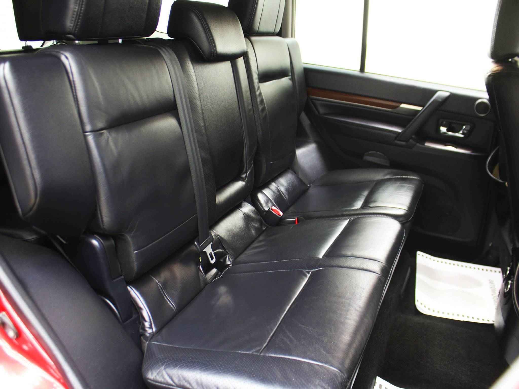 Mitsubishi Pajero, IV