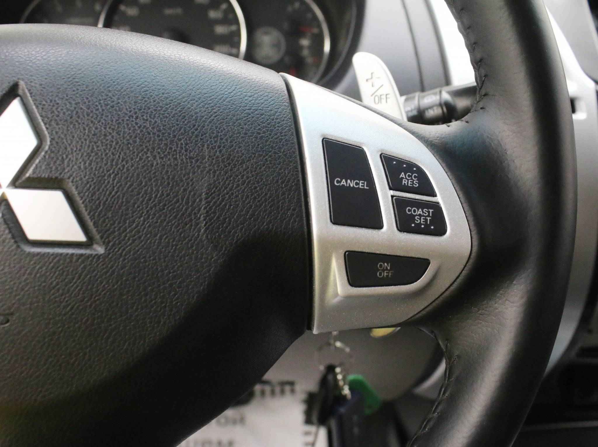 Mitsubishi Pajero Sport, II