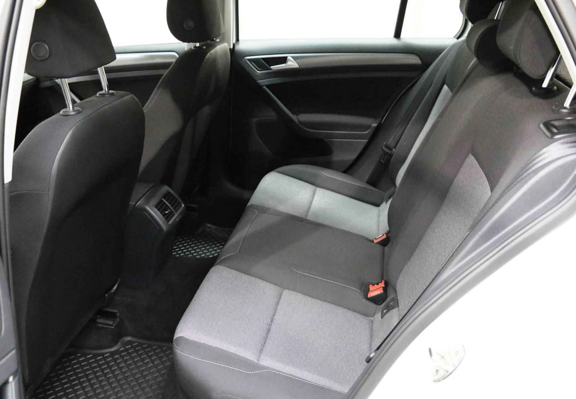 Volkswagen Golf, VII