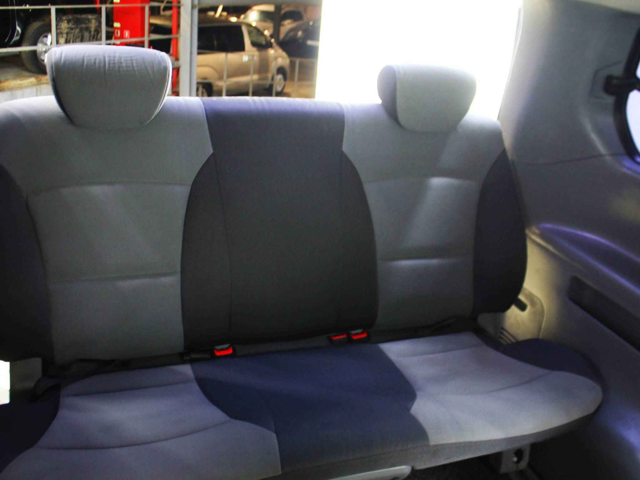 Hyundai Grand Starex, I