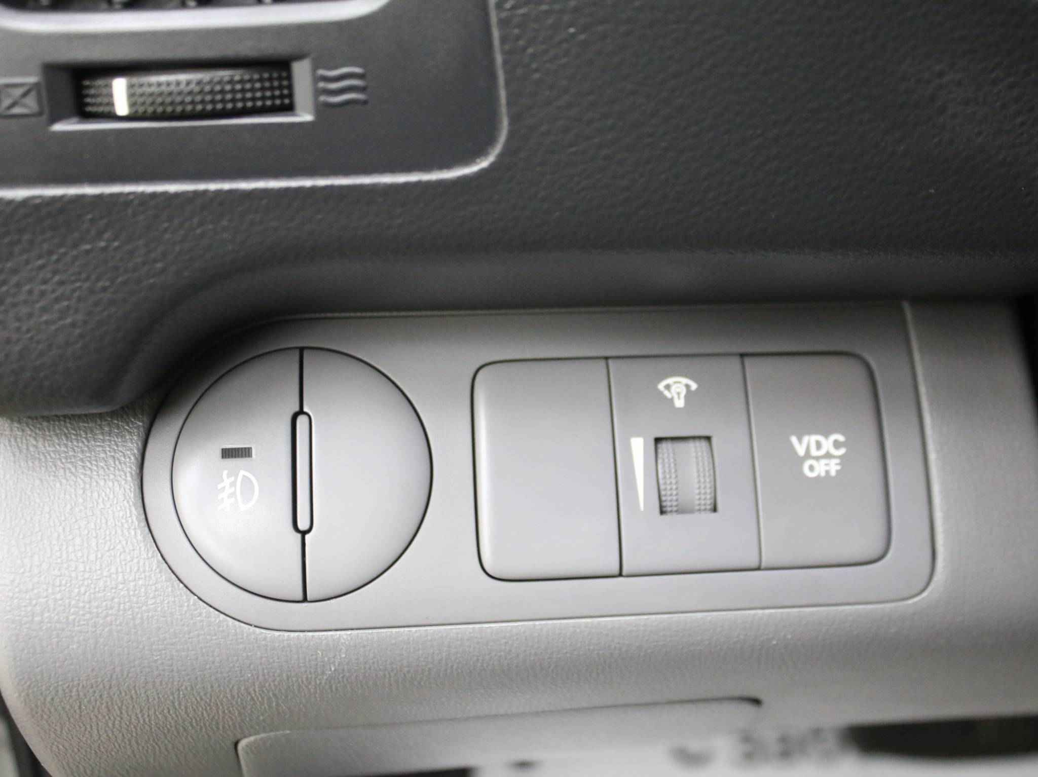 Hyundai Grand Starex, I