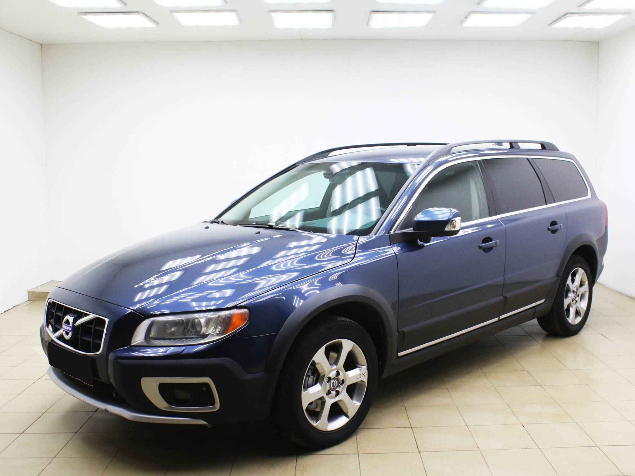 Volvo XC70, II
