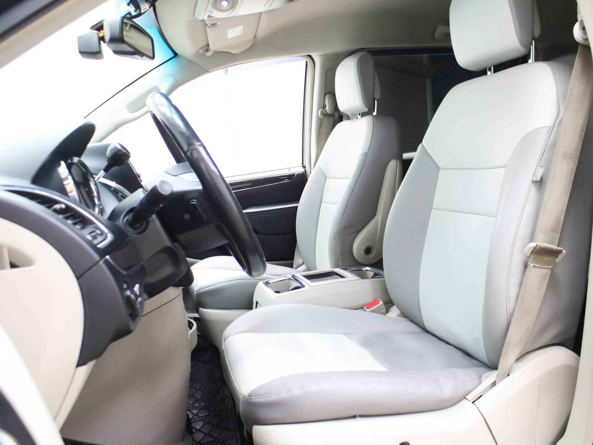 Chrysler Town & Country, V Рестайлинг