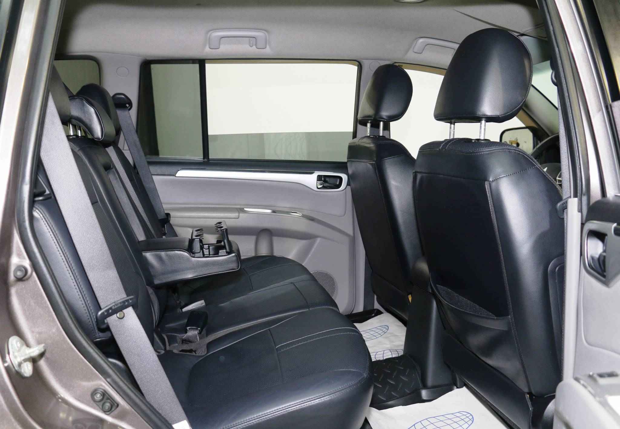 Mitsubishi Pajero Sport, II