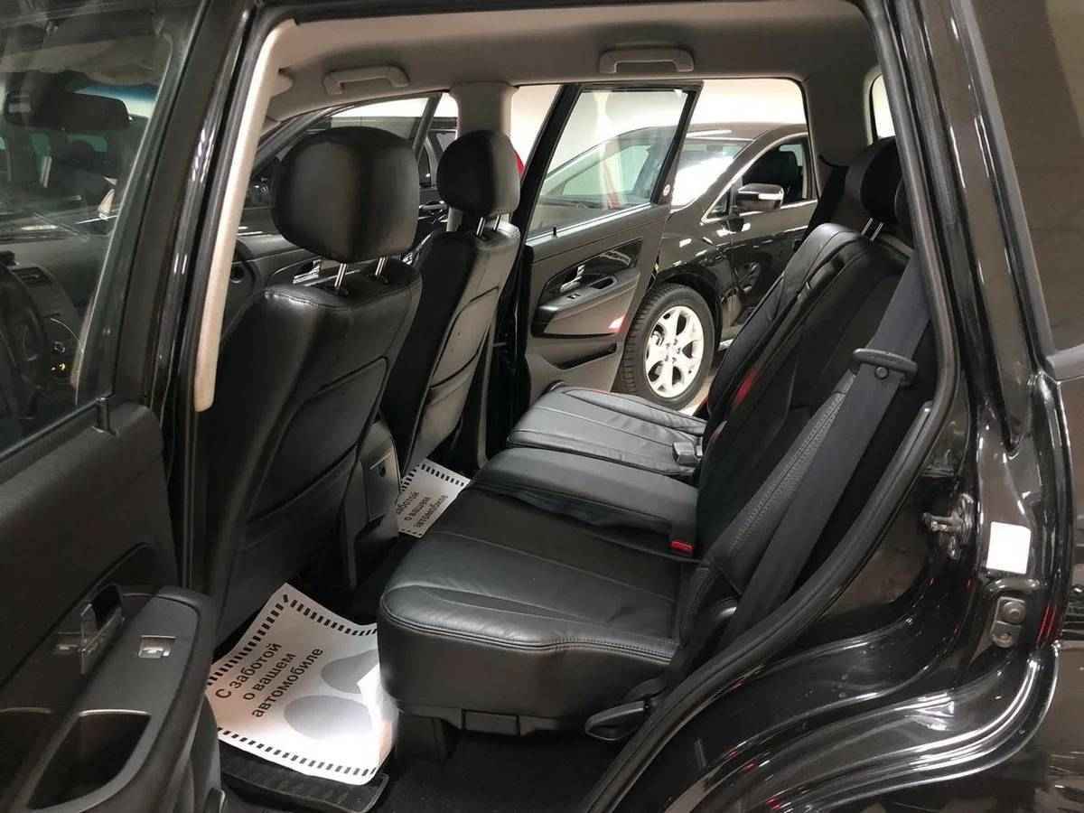 SsangYong Rexton, II