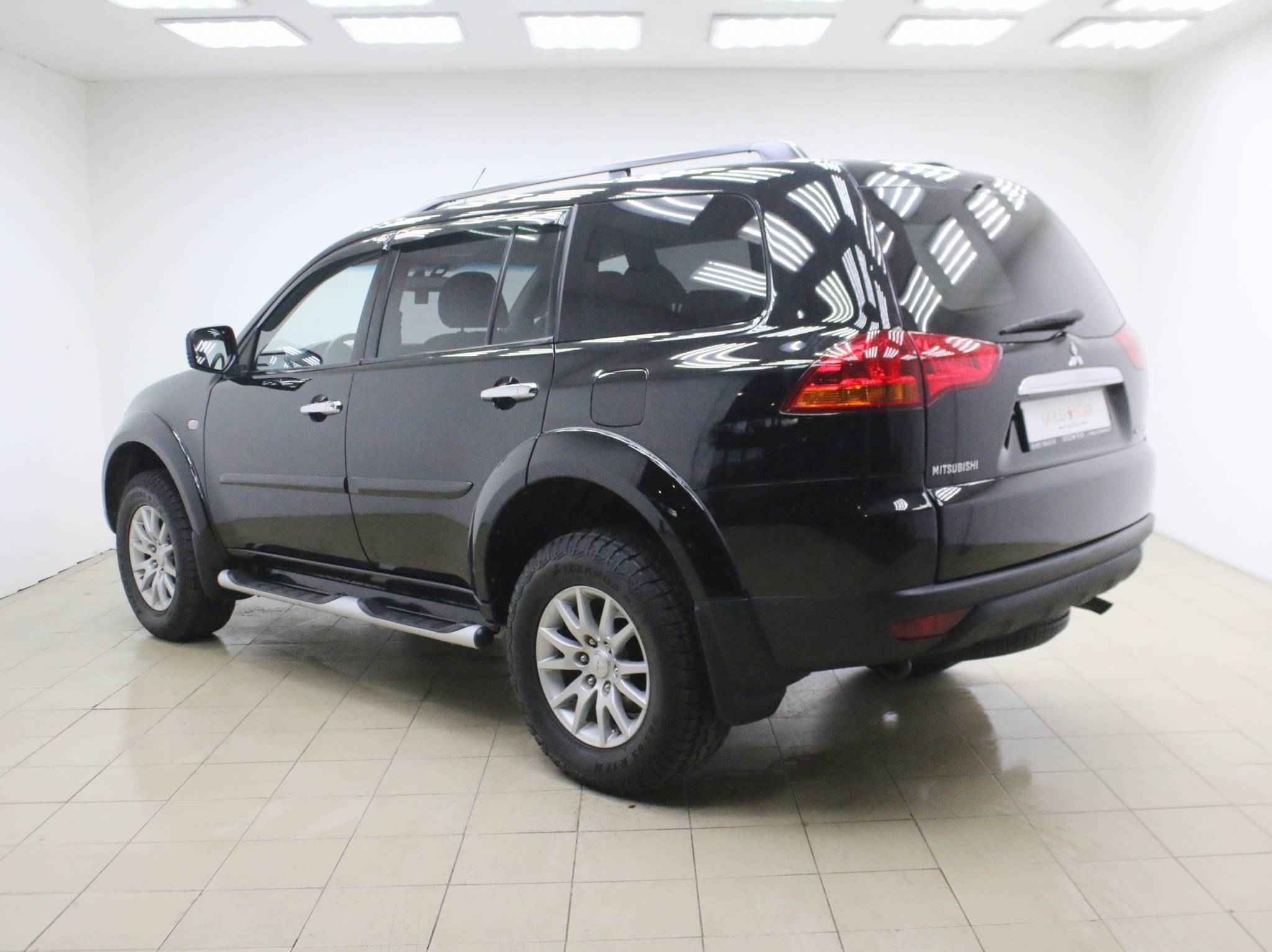 Mitsubishi Pajero Sport, II