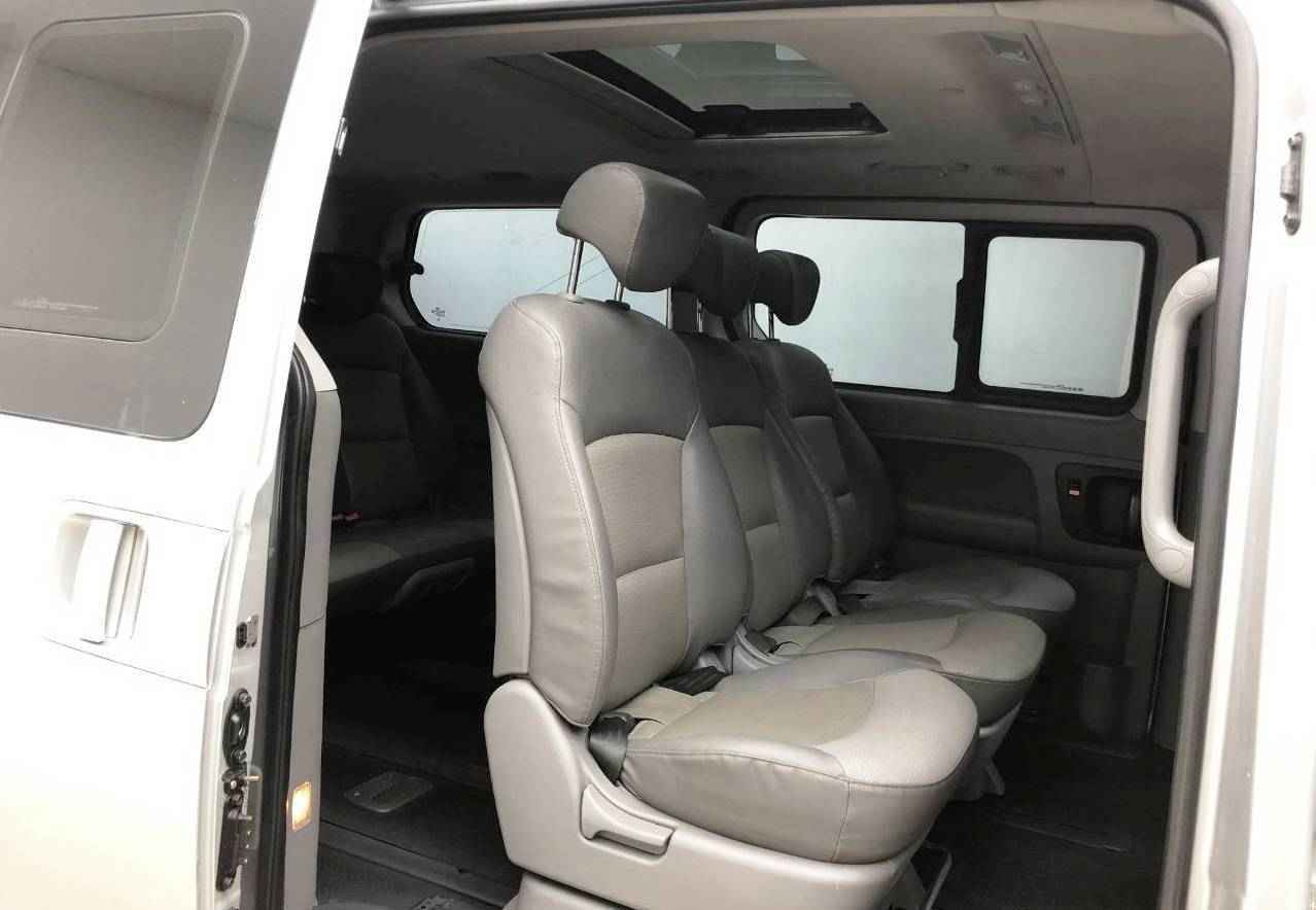 Hyundai Grand Starex, I