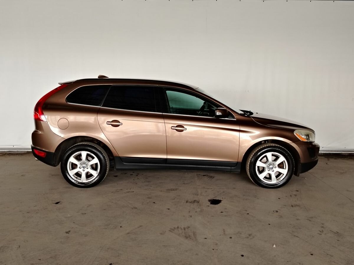Volvo XC60, 2012