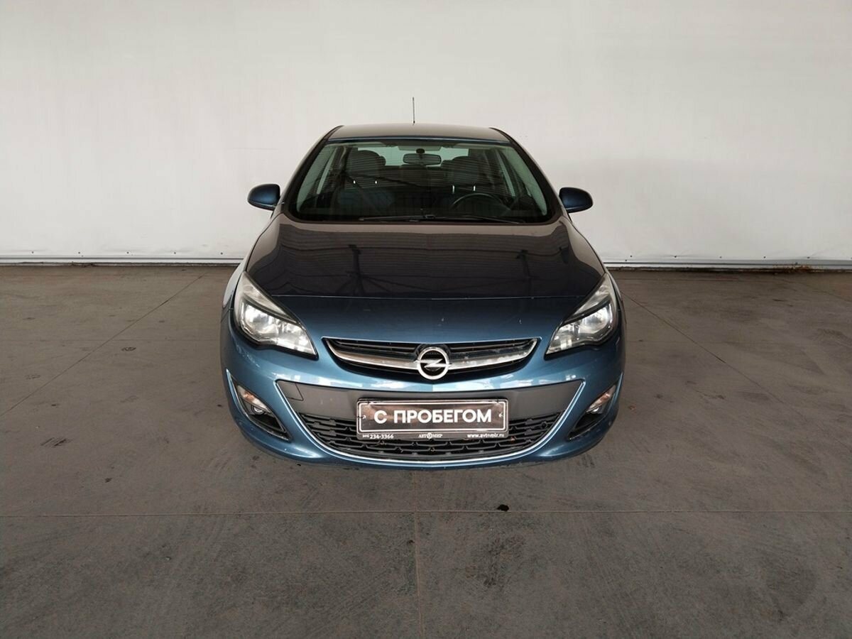 Opel Astra, 2013